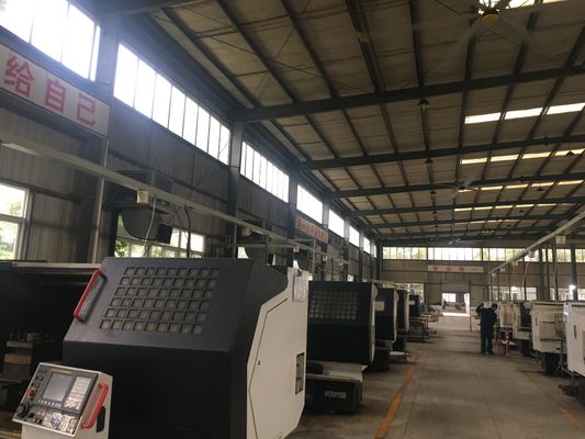 سعر جيد المراوح الكبيرة السقف العملاق التبريد الهوائي الطبيعي مروحة HVLS 380ac 1.5kw المحرك الانترنت
